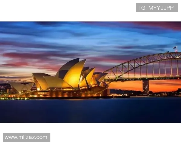 黄金海岸联迎战布里斯班展开激烈对决双方争夺胜利的精彩瞬间